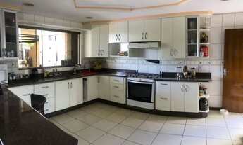 Imagem 3: Sobrado para venda com 340 metros quadrados com 5 quartos em Jardim Florença - Goiânia - G