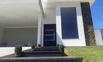 Imagem: CASA EM CONDOMÍNIO FECHADO, TROPICÁLIA