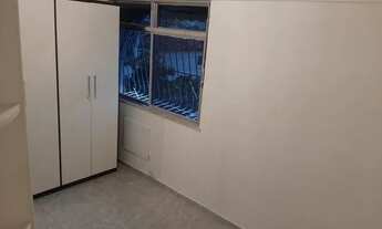 Imagem 4: Apartamento de 2 quartos em Olaria sol da manhã