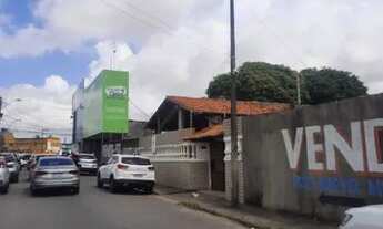 Imagem: Casa para aluguel tem 350 metros quadrados