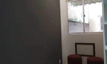 Imagem 5: Apartamento Mobiliado de 2 Suítes com Varanda em Vidro próximo à Praça do Flamboyant