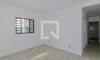 Imagem 2: Casa para Aluguel - Parque Bristol, 1 Quarto, 30 m2