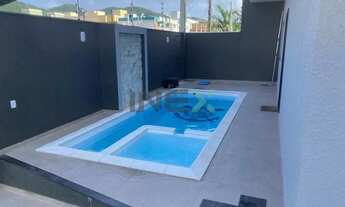 Imagem 2: SOBRADO MOBILIADO no bairro Rio Pequeno em Camboriú - SC