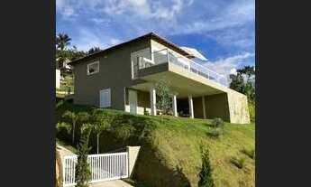 Imagem: Casa Nova e Moderna em Condomínio Nogueira