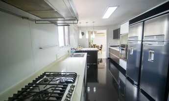 Imagem 2: LocaçãoMoemaCoberturaDuplex373m²PiscinaChurrasqueira3 Dormitórios3 Suíte5 vagas