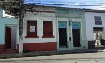 Imagem: Casa comercial - em frente a Camara Municipal