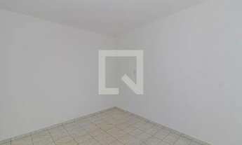 Imagem 3: Casa para Aluguel - Parque Bristol, 1 Quarto, 30 m2