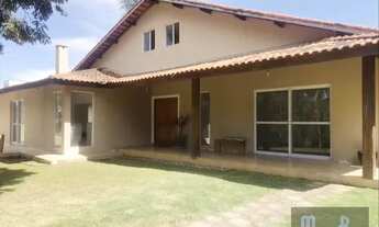 Imagem 2: Casa de condomínio na Granja Viana, 540m², 5 dormitórios, 4 vagas, piscina, spa e edícula