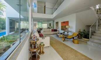 Imagem 2: Ampla, iluminada e conectada ao céu