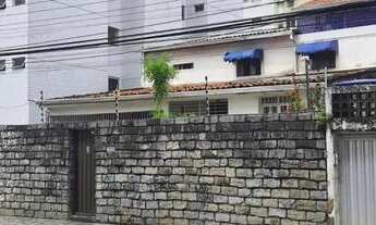 Imagem 2: Casa para Locação em Recife, Madalena, 4 dormitórios, 3 suítes, 1 banheiro, 4 vagas