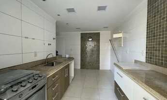 Imagem 3: Apartamento para venda possui 146 metros quadrados com 3 quartos em Gonzaga - Santos - SP