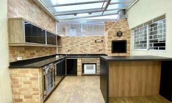 Imagem 6: Casa para aluguel tem 234 metros quadrados com 3 quartos em Santo Inácio - Curitiba - PR