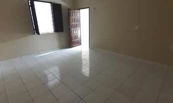 Imagem 4: CD 048, Casa duplex com 03 quartos, 02 vagas de garagem