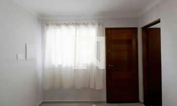 Imagem 3: Apartamento para Aluguel - Vila Guilhermina, 2 Quartos, 45 m2