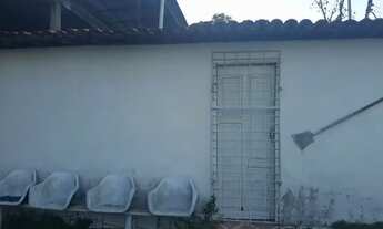 Imagem 2: Vende se uma casa com amplo espaço externo em Felipe Camarão