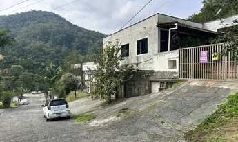 Imagem 2: Casa para Venda em Guaramirim, Figueirinha, 3 dormitórios, 1 suíte, 1 banheiro, 1 vaga
