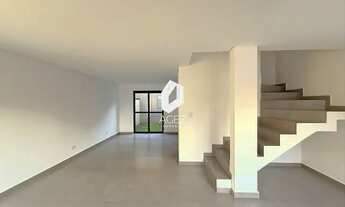 Imagem 5: Sobrado com 03 quartos, 01 suíte, terraço e jardim, à venda no bairro Xaxim