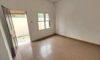 Imagem 2: Residência com 2 quartos para alugar por R$ 2300.00, 59.00 m2 - REBOUCAS - CURITIBA/PR