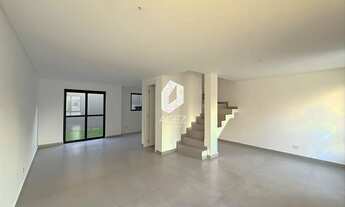 Imagem 6: Sobrado com 03 quartos, 01 suíte, terraço e jardim, à venda no bairro Xaxim