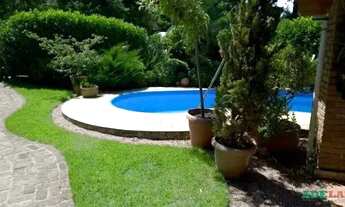 Imagem 3: Casa em Hípica Casa com 4 dormitórios