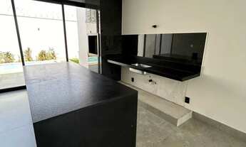 Imagem 3: Casa praça Alto Umuarama