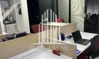 Imagem 4: Sala Comercial Mobiliada à Venda ? 45m² com 1 Vaga em Localização Estratégica!