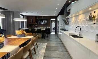 Imagem 3: Casa de alto padrão em condomínio com 4 suítes em Camboriú/SC