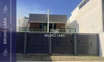 Imagem: Casa à venda em Betim/MG - Bairro Itacolomi