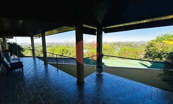 Imagem: Casa à venda com 03 dormitórios sendo