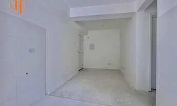 Imagem 3: Apartamento para Venda em São José dos Pinhais, Santo Antônio, 2 dormitórios, 1 banheiro