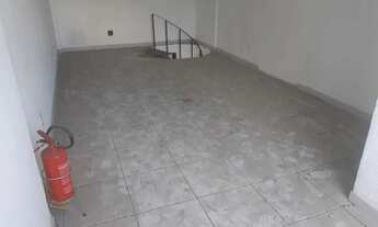 Imagem 6: Sala comercial com sobreloja e banheiro