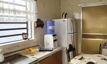 Imagem 5: Casa em Porto Alegre, no bairro Cavalhada, com 6 dormitório(s), e 6 banheiros, à