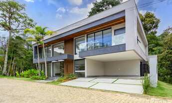 Imagem 2: Casa com 4 quartos em Quero Frascos, Teresópolis