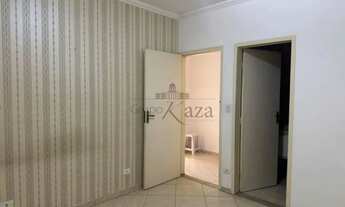 Imagem 6: Imóvel para aluguel tem 223 metros quadrados com 3 quartos