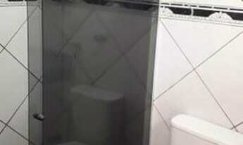 Imagem 2: Aluga 2 /4 com Suíte. / Maiores informações falar com Valmir