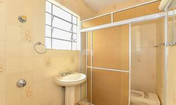 Imagem 4: Apartamento para venda possui 90 metros quadrados com 2 quartos em São Francisco - Curitib