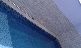 Imagem: LINDA CASA 4 DTS 1 STE - C/ PISCINA - COND