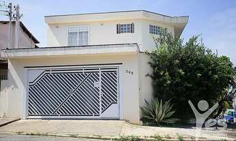 Imagem 3: Cód.: 8387 - Sobrado de 240m² de área construida com 03 dormitórios e 03 vagas de garagem