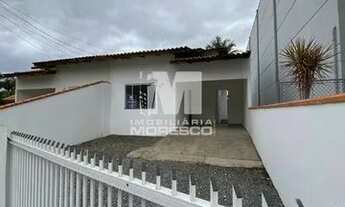 Imagem 2: Casa para aluguel, 1 quarto, 1 suíte, 1 vaga, Centro - Guabiruba/SC