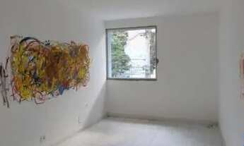 Imagem: CASA ASSOBRADADA - CAMPO BELO - SP