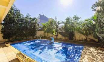 Imagem 4: EXCELENTE CASA Casa com 4 dormitórios