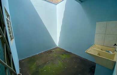 Imagem 5: ALUGO - Casa com 3 Quartos no Jd. Santa Monica