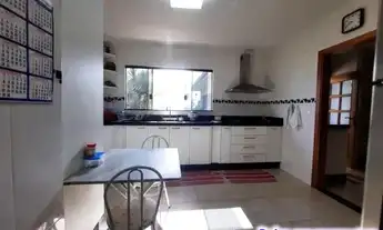 Imagem 3: Casa para Alugar em Cambé, Bratislava, Linda Chácara com 4 Suítes e Piscina