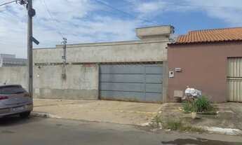 Imagem 5: Casa para venda tem 198 metros quadrados com 2 quartos