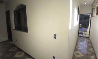 Imagem 2: Casa próximo a Est. da Cachamorra