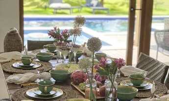 Imagem: Casa alto padrão com 6/4 no condomínio