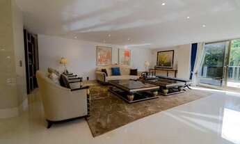 Imagem 2: Sobrado para aluguel tem 1130 metros quadrados com 6 quartos