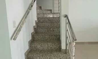 Imagem 6: Casa para venda tem 153 metros quadrados com 3 quartos em Jardim das Cerejeiras - Arujá