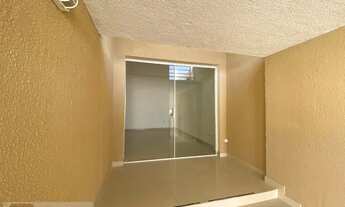 Imagem 2: Casa para Locação em Taubaté, Centro, 5 dormitórios, 3 suítes, 4 banheiros, 2 vagas