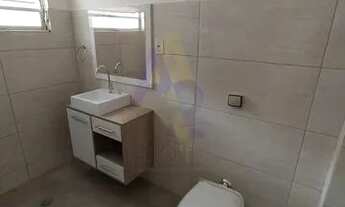 Imagem 6: Apartamento reformado, amplo, arejado e iluminado com 2 dormitórios e 1 vaga em Pinheiros